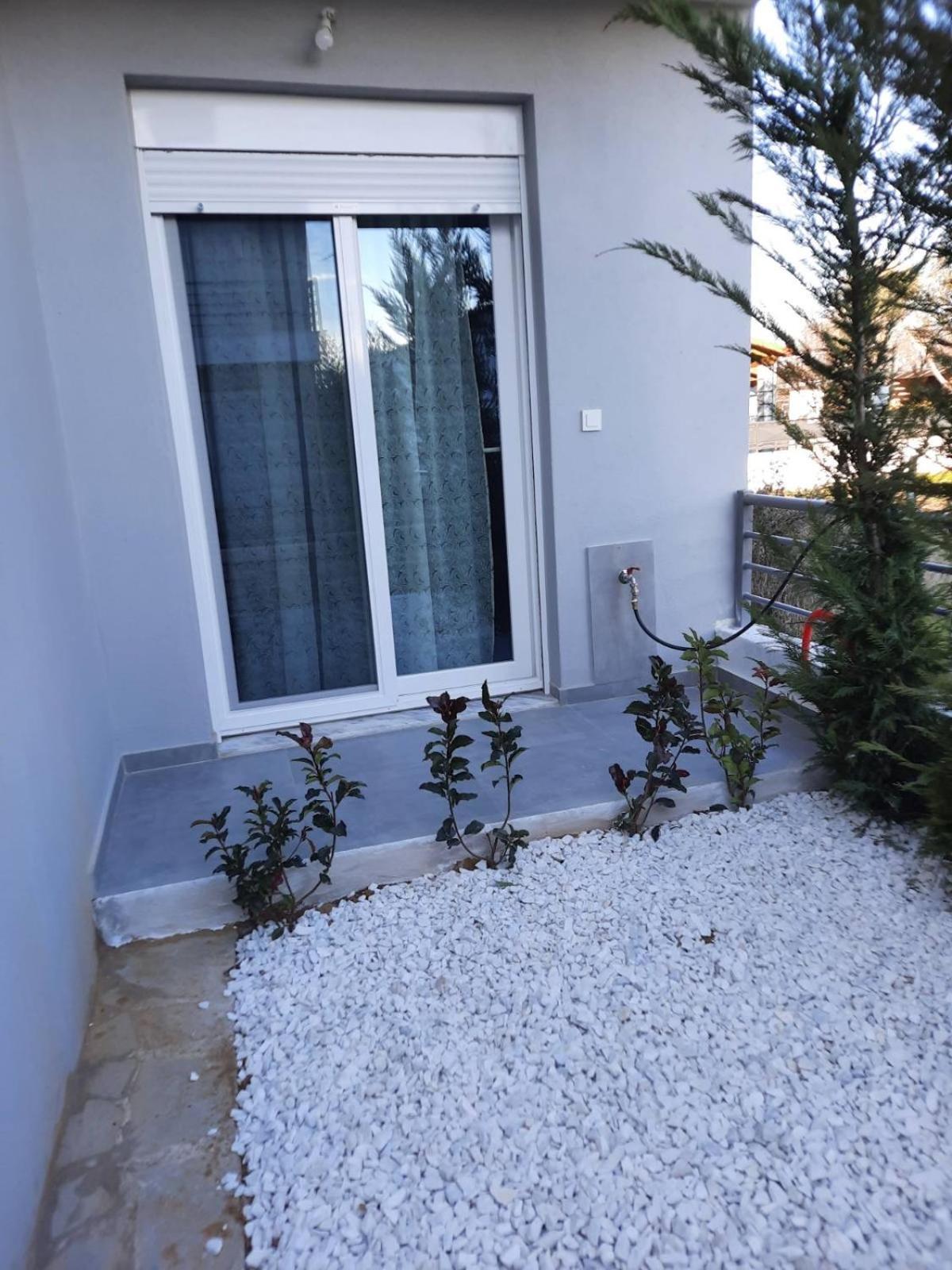 Kalofas Apartments Amaryllis Ofrínion Exterior foto